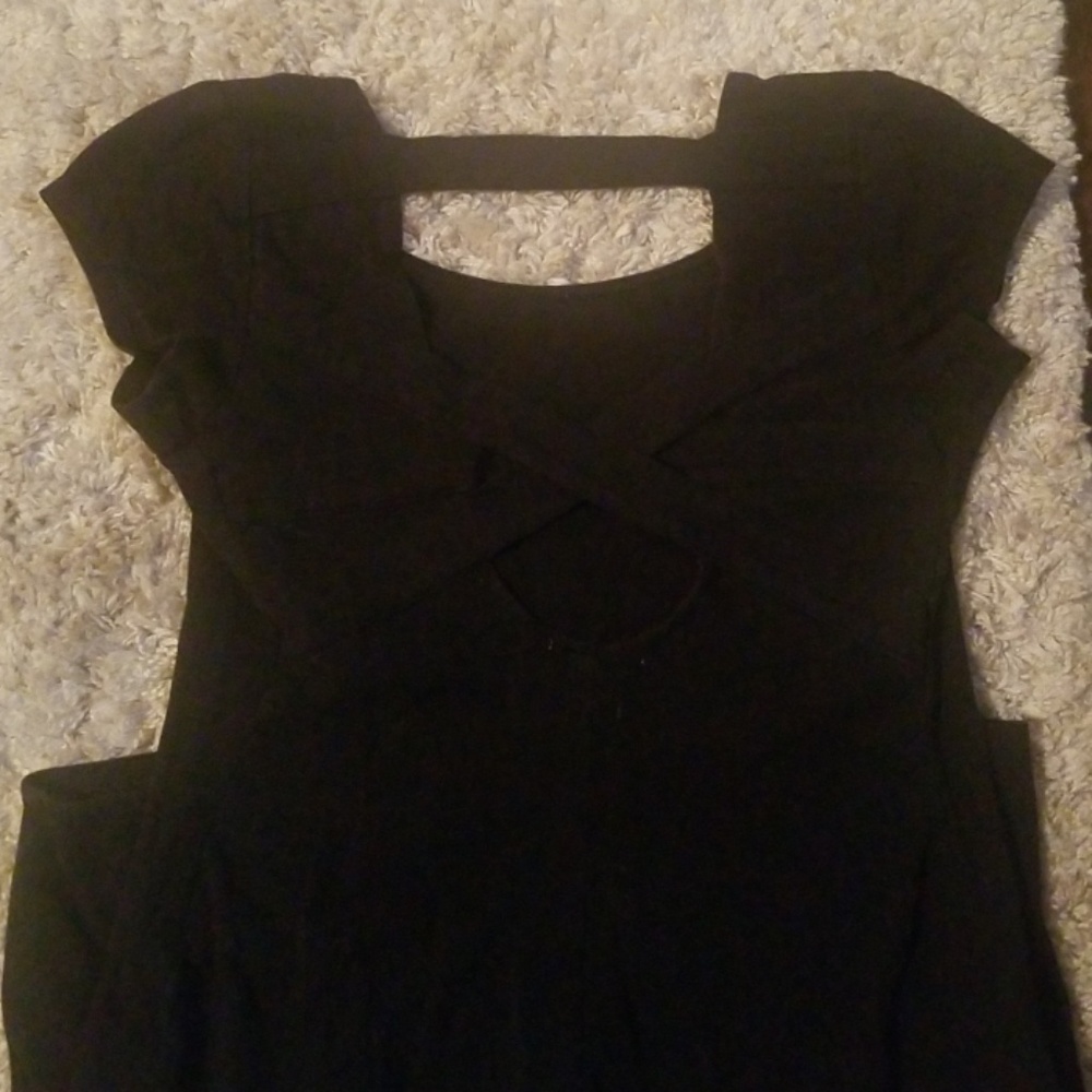 Charlotte Russe LBD Stretchy Black Dress X Back